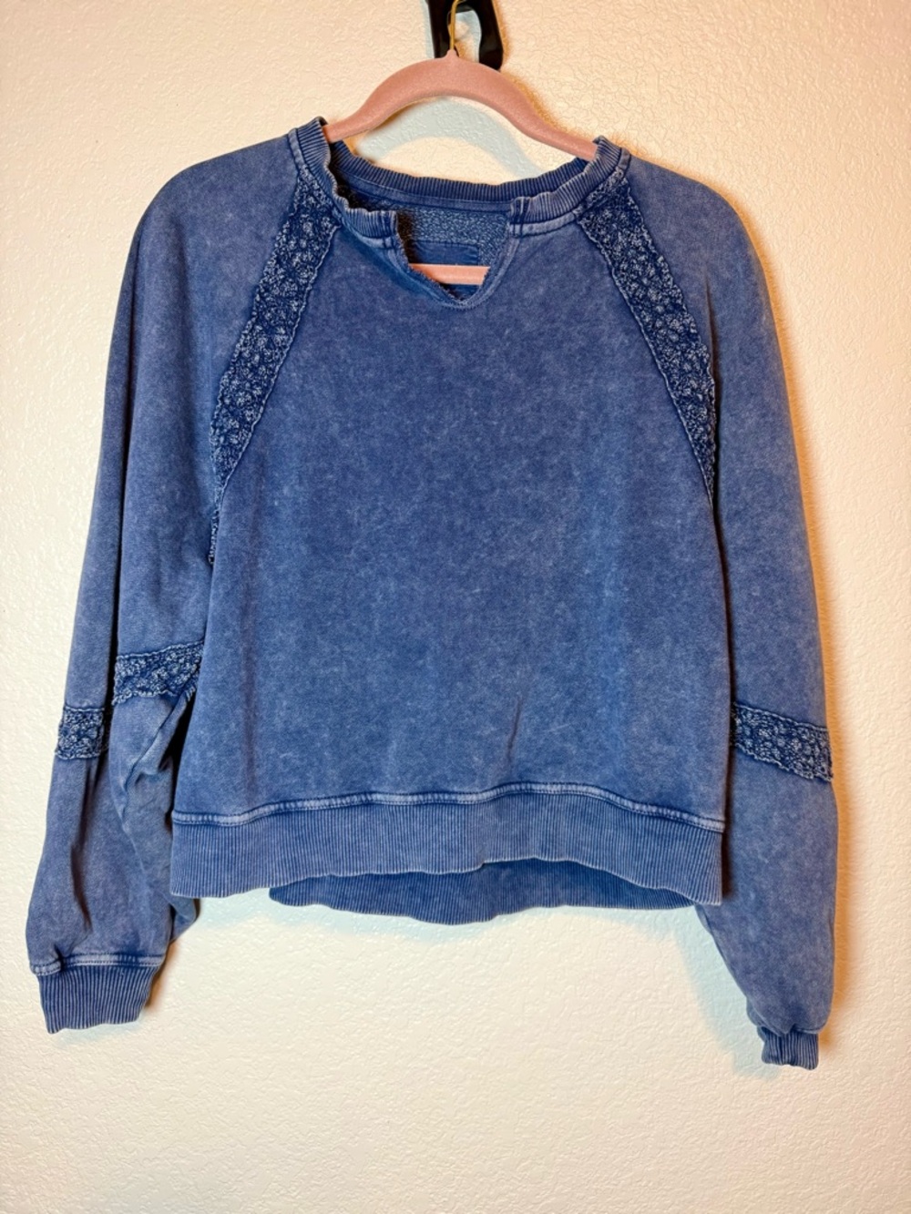 Aerie Hey Crochet Mineral Wash Blue Sweatshirt Crochet Lace Detail Oversize XS - Picture 12 of 15